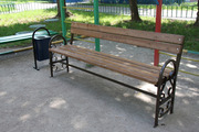 Скамейка парковая деревянная со спинкой и подлокотниками